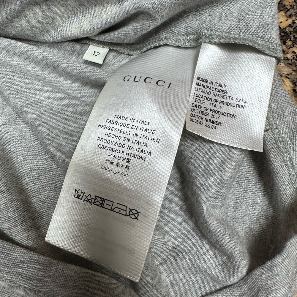 Gucci Gray Tee with Yellow and Pink Graphic - Picture 4 of 6